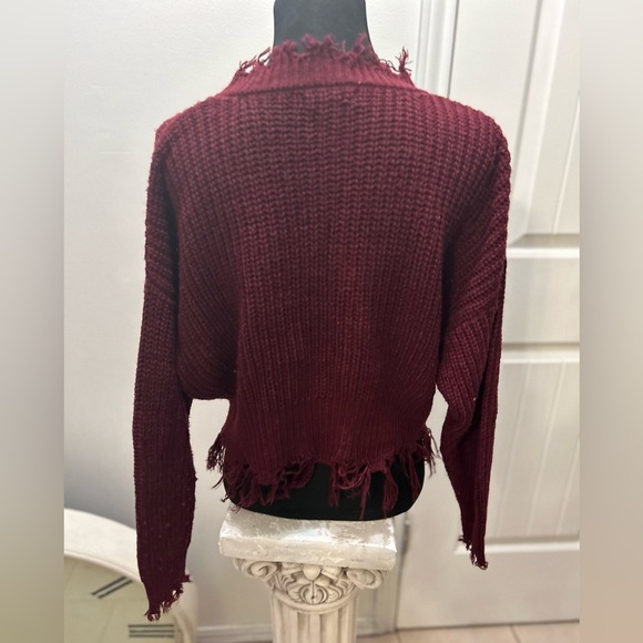 Coco & Jameson red sweater maroon Small raw fringe edge #3👠 - Picture 5 of 7